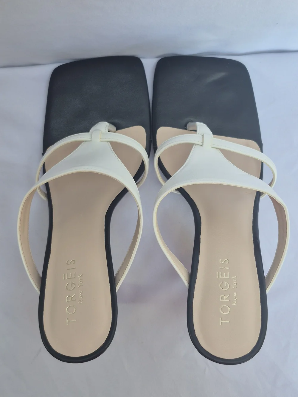 TORGEIS Two Tone Black White Square Toe Thong Heeled Mule Sandals Size 6.5M